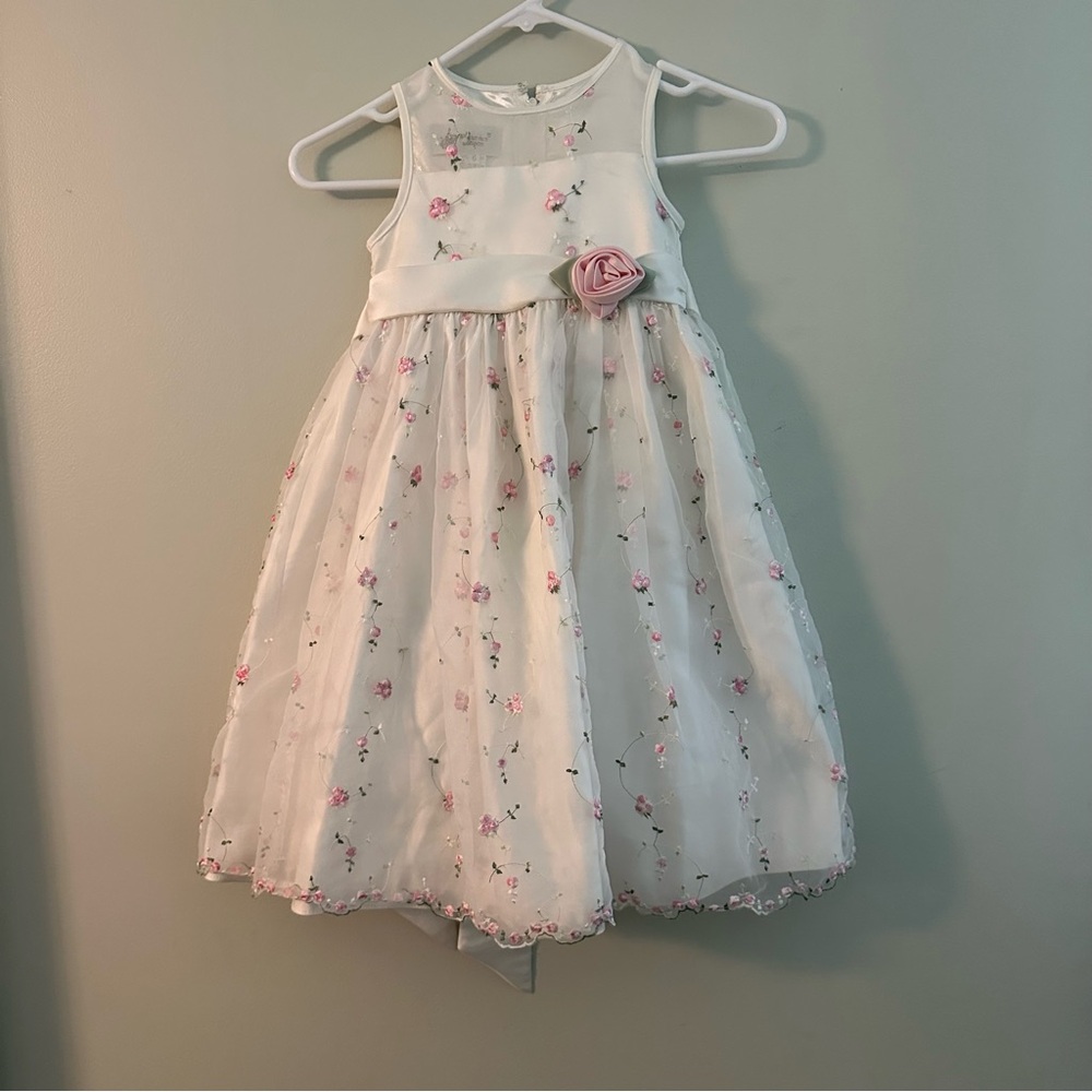 Elegant Floral Kids Dress with Pink Accents